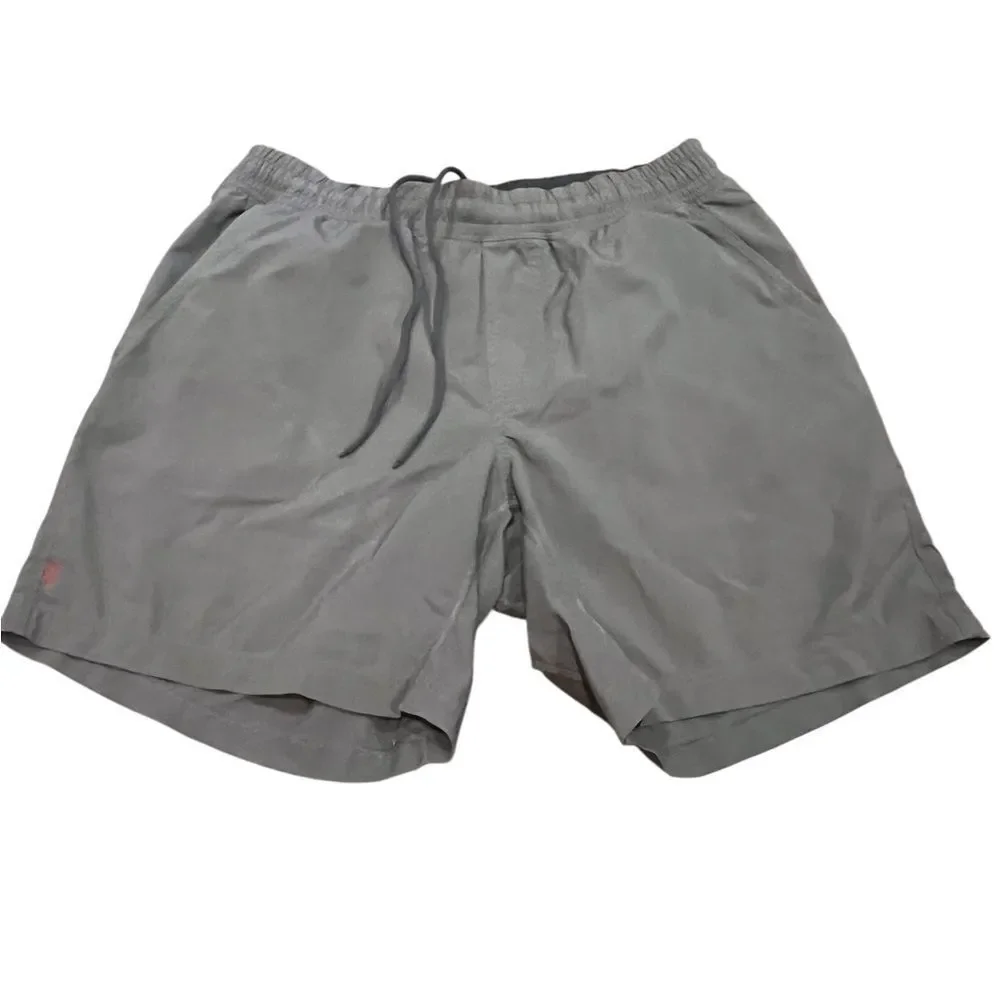 Rhône athletic shorts size medium